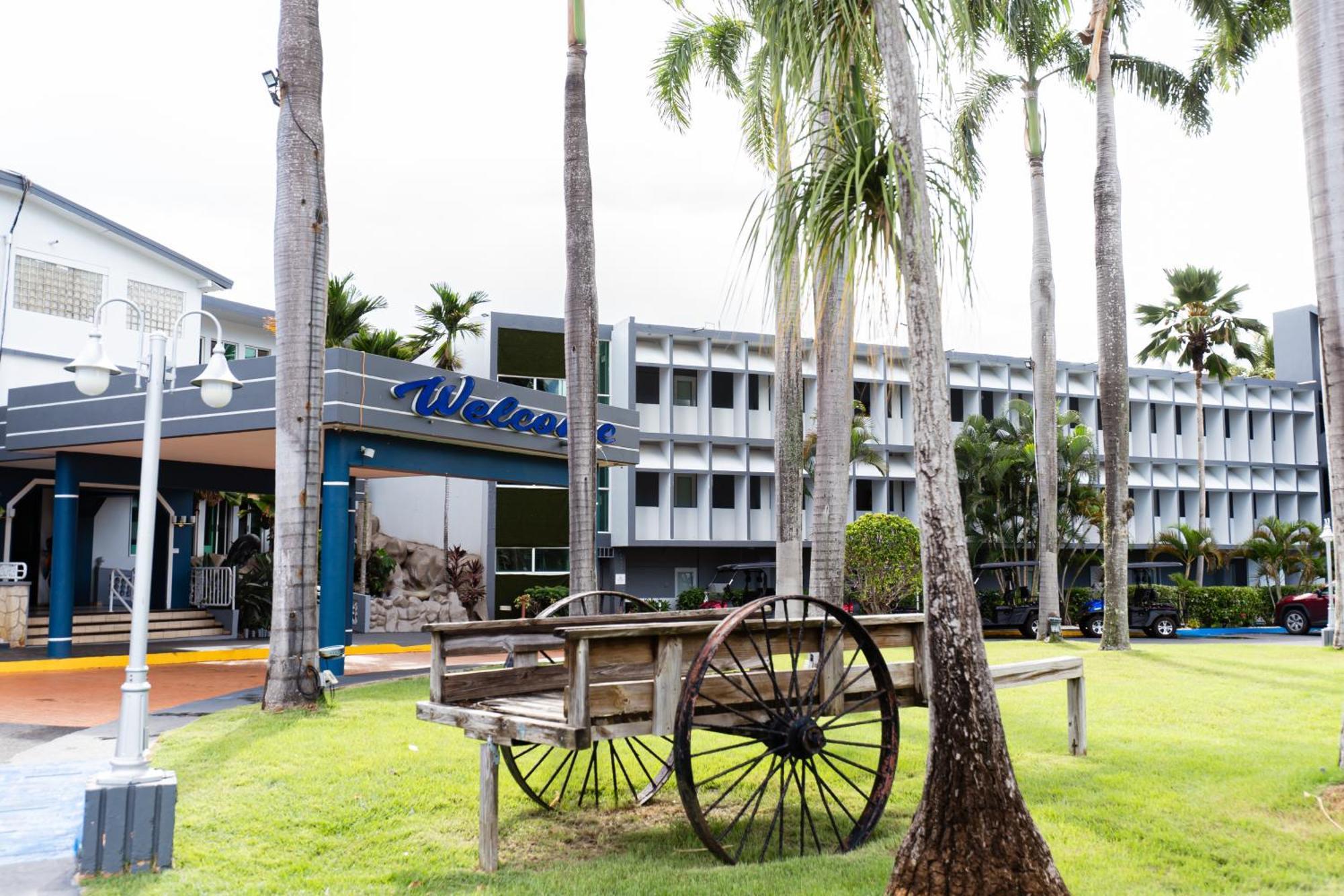 Hotel Vista Azul Aguadilla Exterior foto